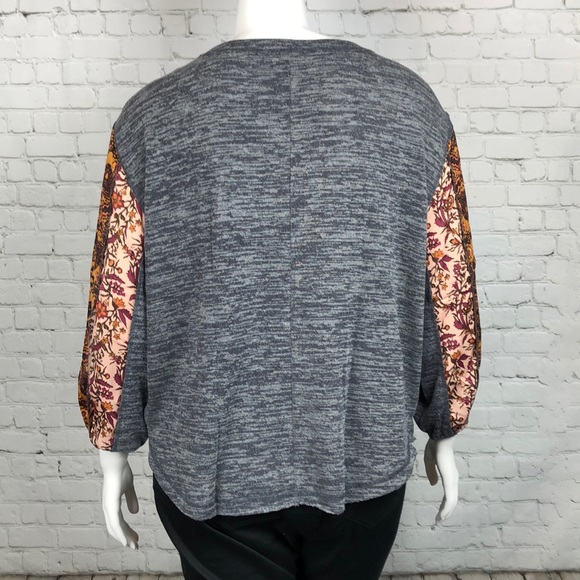 1X 2X Style & Co Colorblock Bubble Sleeve Top Plus - Picture 3 of 6